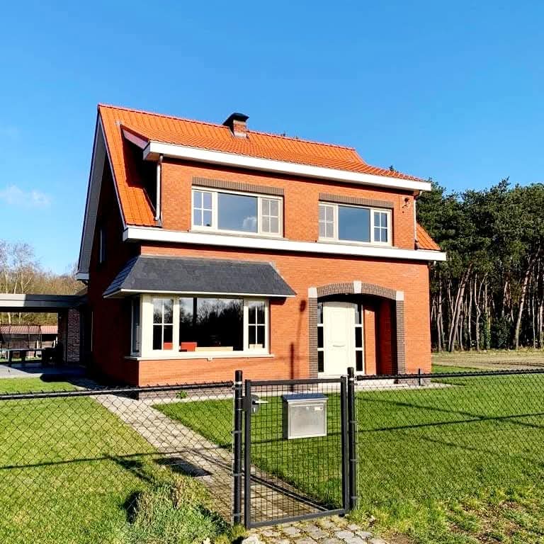 WhatsApp Image 2026-03-05 at 19.49.11 WhatsApp Image 2026-03-05 at 19.49.11